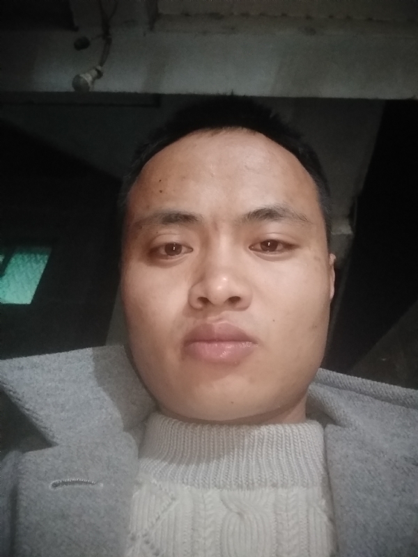 小磊的第一张照片--凤庆中老年相亲网